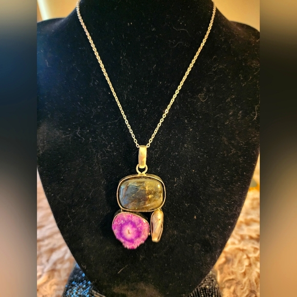 Custom craftednecklace incased in sterling Silver